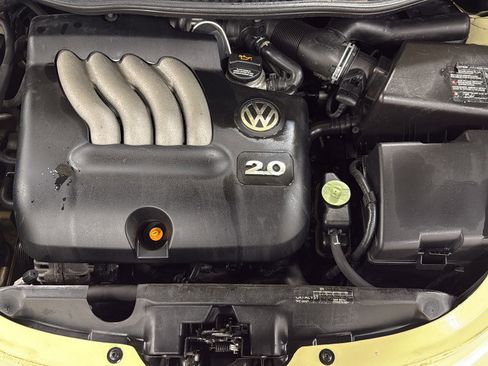 Used 2005 Volkswagen Beetle GLS image 36