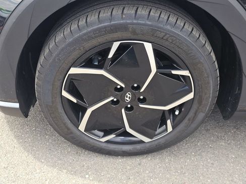 Certified 2024 Hyundai Ioniq 5 SEL RWD image 9