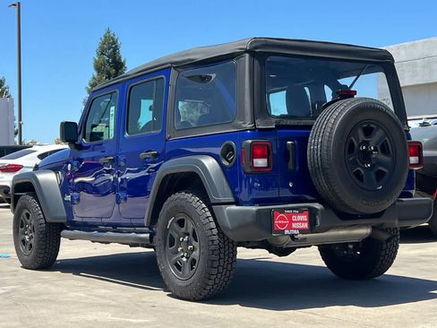 Used 2018 Jeep Wrangler Unlimited Sport AWD/4WD image 7