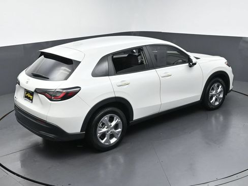 Used 2023 Honda HR-V LX image 38