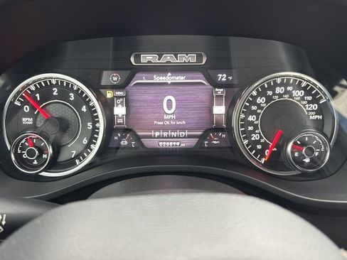 Used 2023 RAM 1500 Laramie AWD/4WD image 24