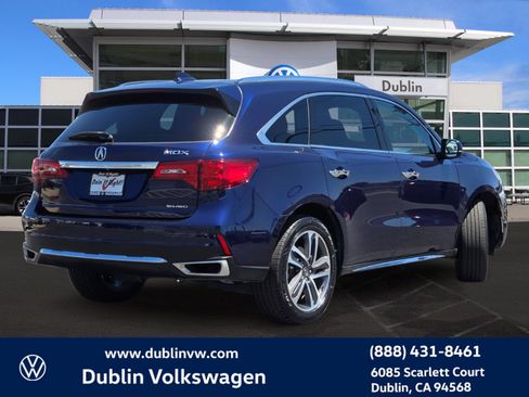 Used 2017 Acura MDX SH-AWD w/ Advance Package image 4