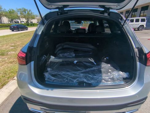 New 2025 Mercedes-Benz GLC 350e 4MATIC image 25