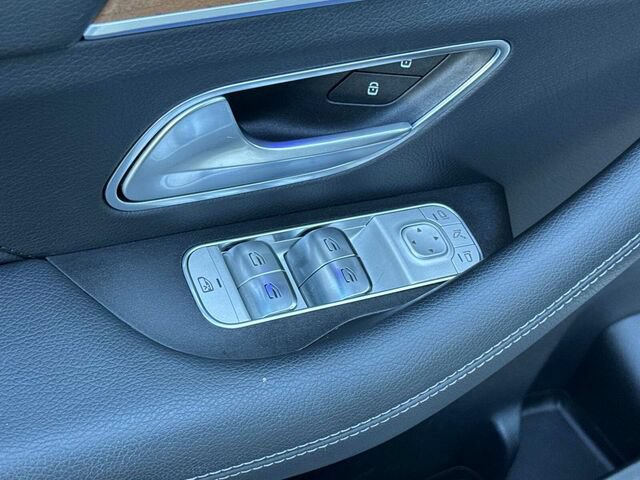 Certified 2025 Mercedes-Benz GLE 350 4MATIC image 12