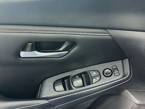 Used 2024 Nissan Sentra SV w/ All-Weather Package image 15