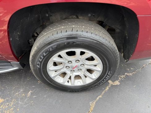 Used 2018 GMC Yukon XL SLT image 11