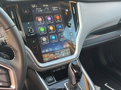 Certified 2025 Subaru Outback Premium w/ Popular Package #1A image 13