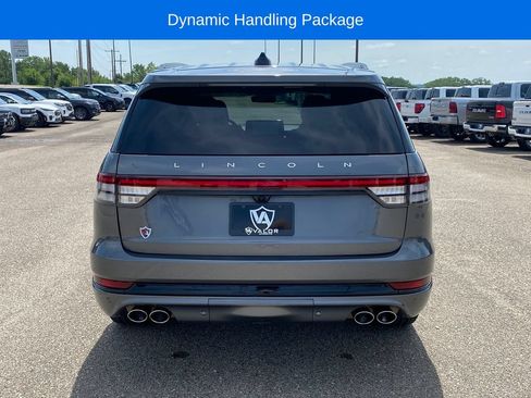 Used 2025 Lincoln Aviator Reserve w/ Equipment Group 201A AWD/4WD image 5