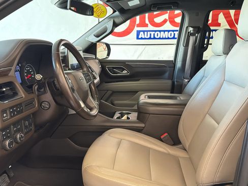 Used 2021 Chevrolet Tahoe Z71 w/ Z71 Off-Road Package image 15