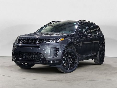 New 2025 Land Rover Discovery Sport Dynamic SE image 1