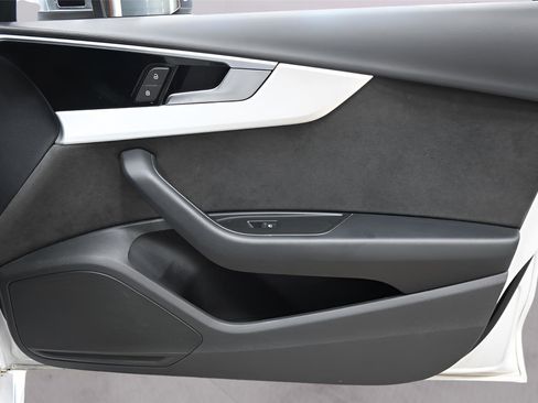 Used 2021 Audi S4 Premium w/ Convenience Package image 19