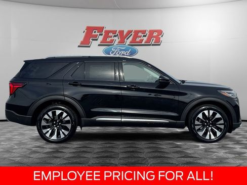 New 2026 Ford Explorer Platinum w/ LUX Leather Package AWD/4WD image 8