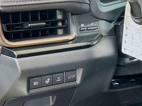 New 2026 Toyota Grand Highlander AWD Hybrid image 10