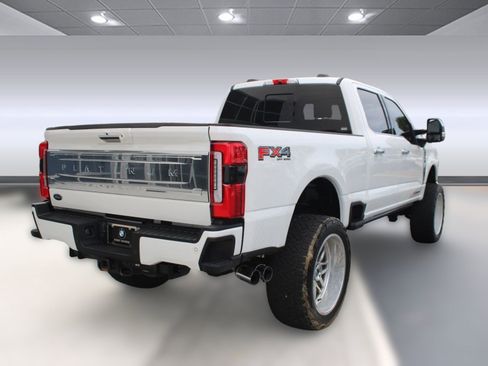 Used 2024 Ford F350 Platinum image 9