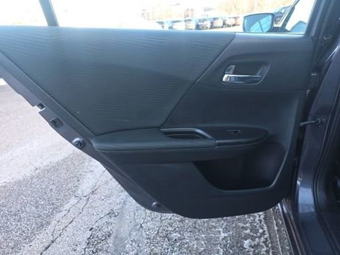 Used 2016 Honda Accord LX image 14