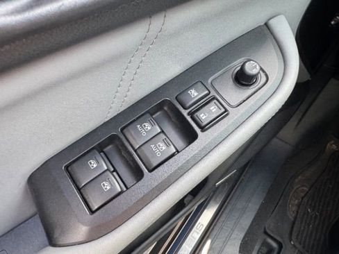 Used 2019 Subaru Outback 3.6R Limited w/ Popular Package #2 image 37