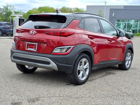Used 2022 Hyundai Kona SEL w/ Cargo Package FWD image 7