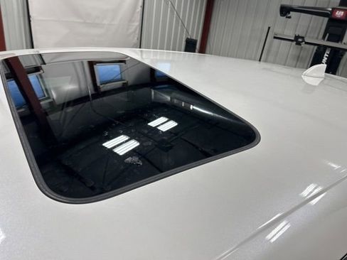 Certified 2025 Honda HR-V EX-L image 11