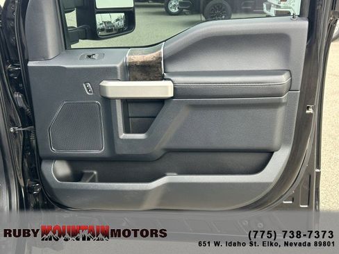 Used 2022 Ford F350 Lariat w/ Lariat Ultimate Package image 26