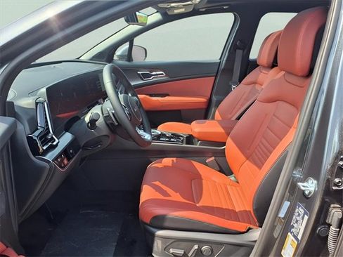 New 2025 Kia Sportage SX Prestige image 17