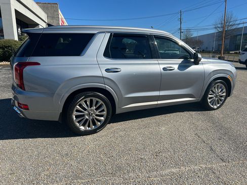 Used 2020 Hyundai Palisade Limited image 21