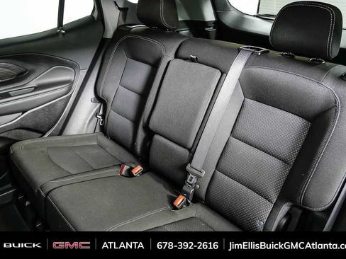 Used 2024 GMC Terrain SLE FWD image 16
