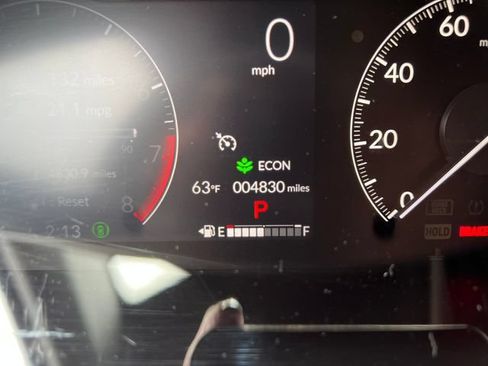 Used 2025 Honda HR-V Sport image 21