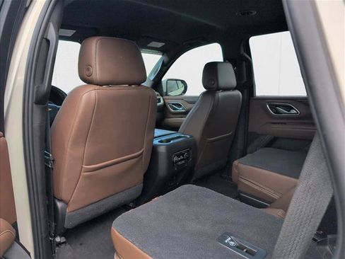 Used 2021 Chevrolet Tahoe High Country image 17