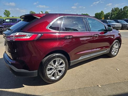 Used 2024 Ford Edge Titanium AWD/4WD image 12