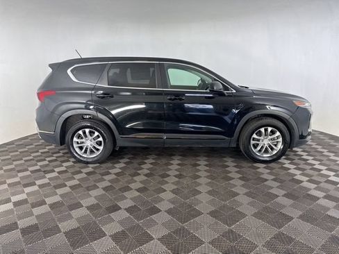 Used 2019 Hyundai Santa Fe SE FWD image 4