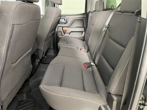 Used 2018 GMC Sierra 2500 SLE w/ SLE Preferred Package image 15