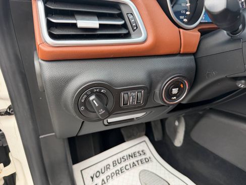Used 2019 Maserati Ghibli S Q4 AWD/4WD image 11