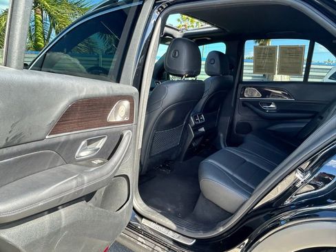 Used 2022 Mercedes-Benz GLE 350 w/ Premium Package image 41