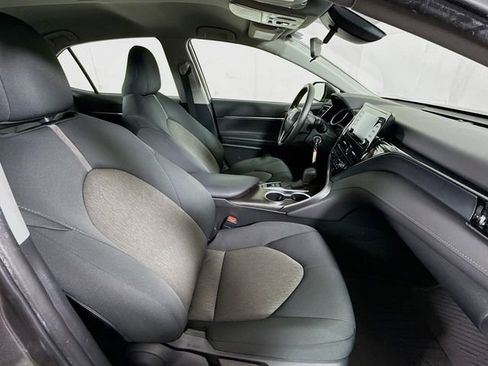 Used 2023 Toyota Camry LE image 26