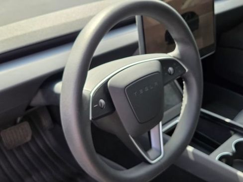 Used 2025 Tesla Model 3 Long Range RWD image 18
