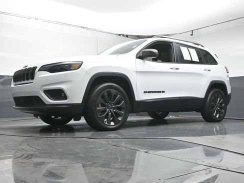 Used 2021 Jeep Cherokee Latitude Lux 80th Anniv w/ Quick Order Package 26U 80TH image 34
