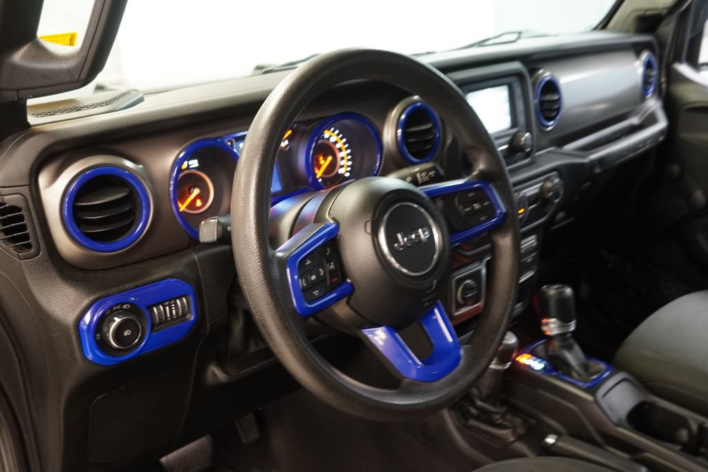 Used 2018 Jeep Wrangler Unlimited Sport AWD/4WD image 6