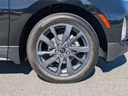 Used 2024 Chevrolet Equinox RS w/ RS Leather Package image 12