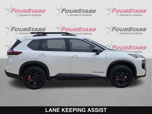 New 2026 Nissan Rogue SV AWD/4WD image 3