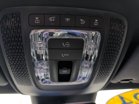 Used 2024 Mercedes-Benz CLA 250 image 32