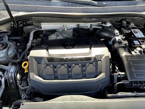Used 2019 Volkswagen Tiguan SEL FWD image 32
