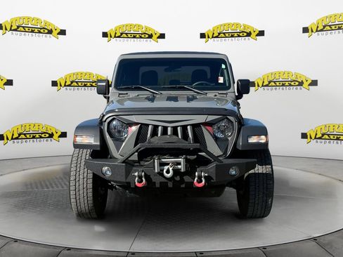 Used 2023 Jeep Gladiator Sport image 8
