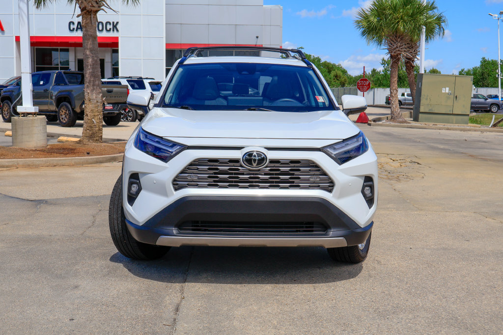 Used 2025 Toyota RAV4 Limited FWD image 26