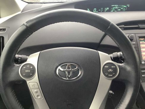 Used 2011 Toyota Prius Five w/ Navigation Pkg image 16