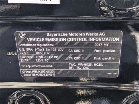 Used 2017 BMW 320i Sedan image 22