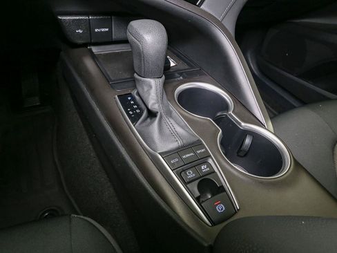 Used 2024 Toyota Camry LE FWD image 31