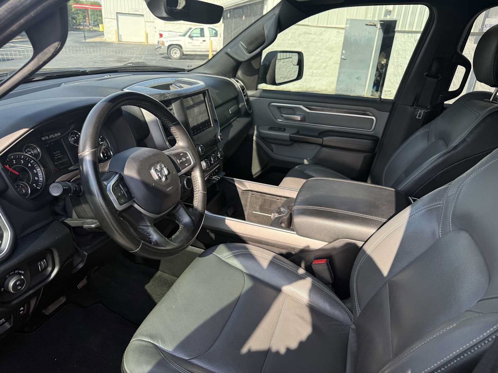 Used 2021 RAM 1500 Big Horn RWD image 11