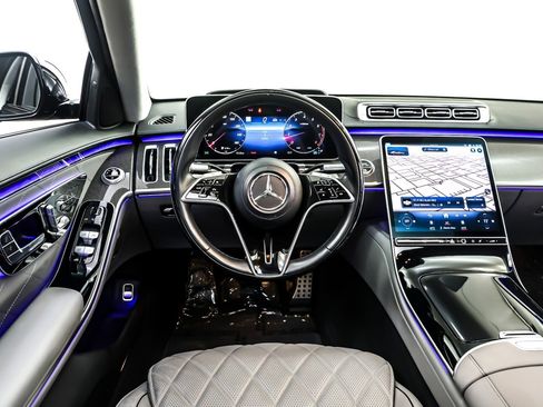 Certified 2023 Mercedes-Benz S 580 4MATIC Sedan image 7