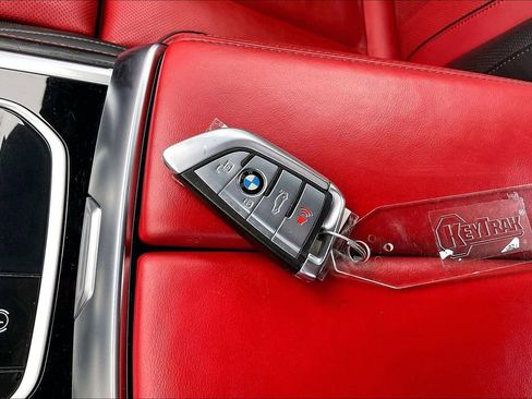 Used 2019 BMW M850i xDrive Coupe w/ Comfort Seating Package AWD/4WD image 34