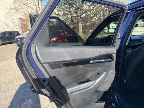 Used 2022 Kia Seltos EX image 37